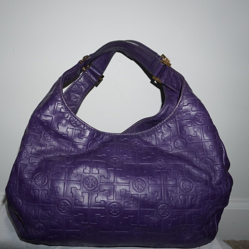 TORY BURCH DAFINA EMBOSSED HOBO BAG